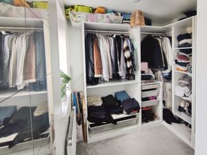 Photo 6- click for photo gallery